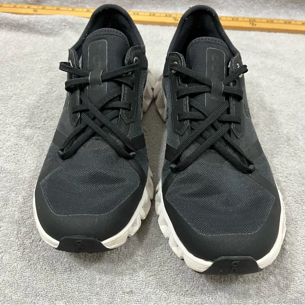 ON Cloud X3 AD Black/White Running Shoes US Women's 7 EU 38 - Picture 2 of 10